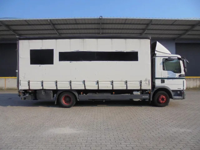 MAN TGL 10-180 - Box truck: picture 4 MAN TGL 10-180 - Box truck: picture 4