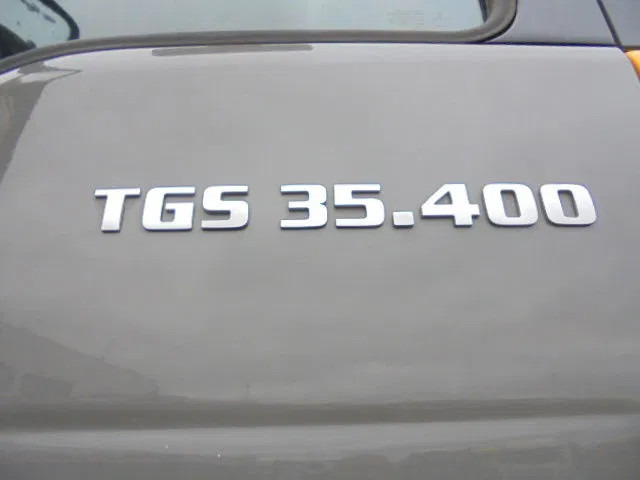 Tipper MAN TGS 35.400 8X4 RHD: picture 7 Tipper MAN TGS 35.400 8X4 RHD: picture 7