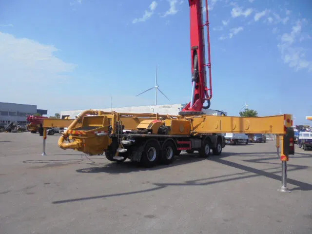 Concrete pump truck Mercedes-Benz Actros 4144 8X4 SANY 56M BETONPOMP: picture 19
