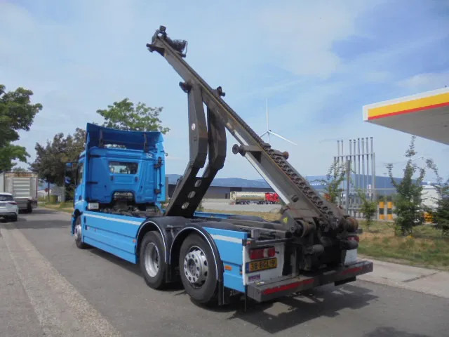 Leasing of Mercedes-Benz Antos 2733 Mercedes-Benz Antos 2733: picture 6