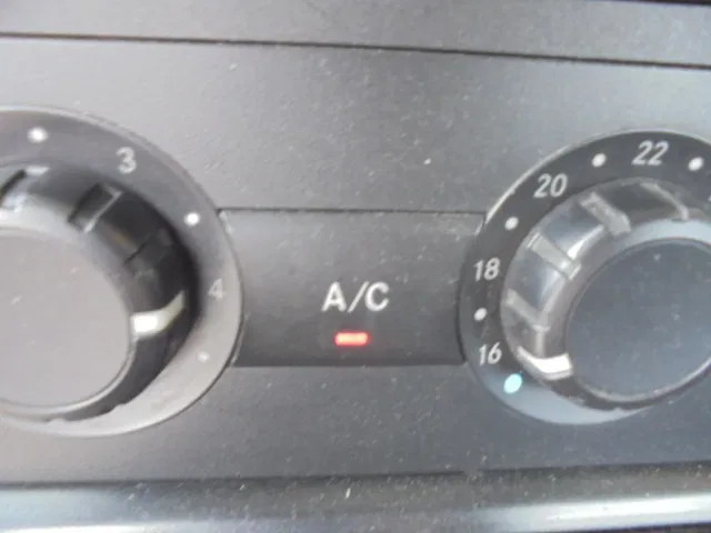 Leasing of Mercedes-Benz Antos 2733 Mercedes-Benz Antos 2733: picture 10