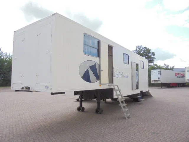 Netam ONCZ 16/108 002 NL KENTEKEN - Livestock semi-trailer: picture 1 Netam ONCZ 16/108 002 NL KENTEKEN - Livestock semi-trailer: picture 1