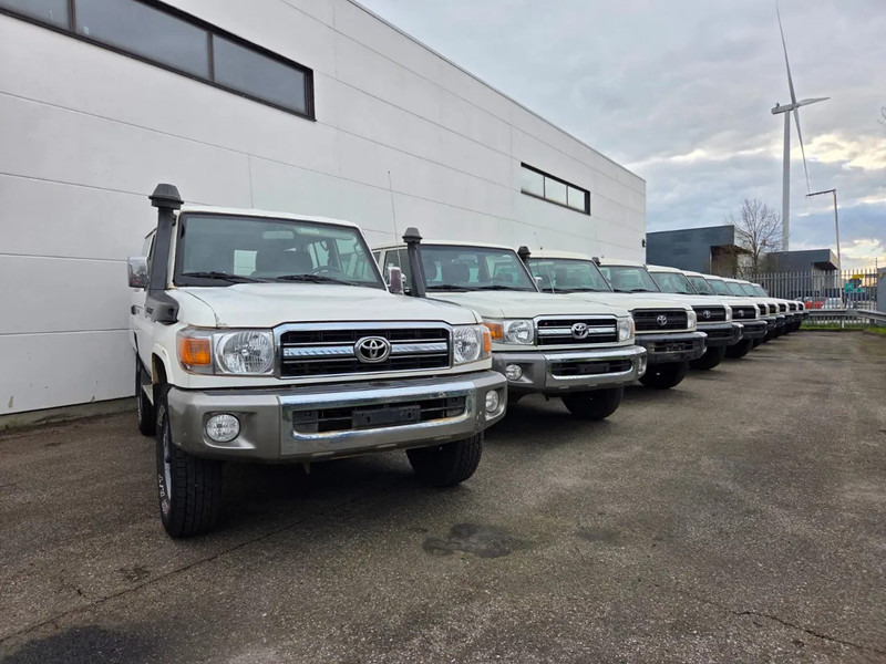 Toyota Land Cruiser HZJ76 + HZJ78L + PICKUP 4WD EXPORT OUT EU ONLY - Car: picture 1 Toyota Land Cruiser HZJ76 + HZJ78L + PICKUP 4WD EXPORT OUT EU ONLY - Car: picture 1