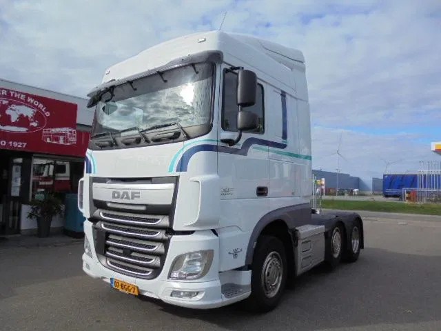 DAF XF 440 6X2 - Tractor unit: picture 1 DAF XF 440 6X2 - Tractor unit: picture 1