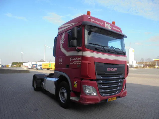 DAF XF 440 6X2 NL TRUCK - Tractor unit: picture 3 DAF XF 440 6X2 NL TRUCK - Tractor unit: picture 3