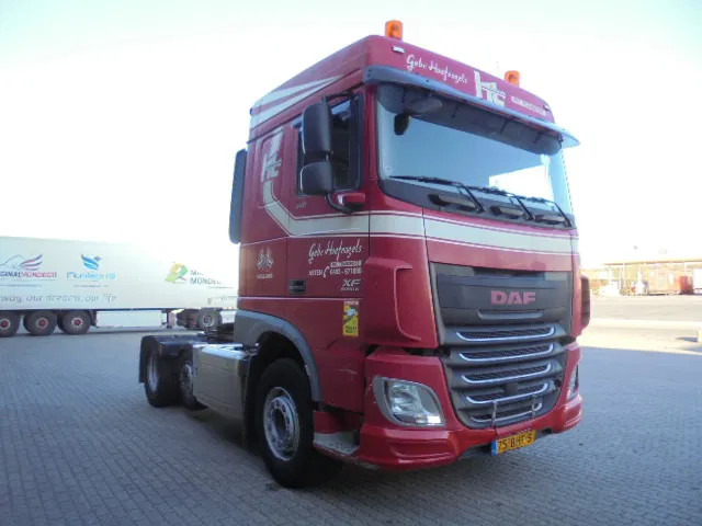 DAF XF 440 6X2 NL TRUCK - Tractor unit: picture 3 DAF XF 440 6X2 NL TRUCK - Tractor unit: picture 3