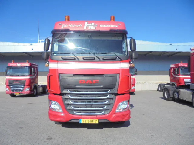DAF XF 440 6X2 NL TRUCK - Tractor unit: picture 2 DAF XF 440 6X2 NL TRUCK - Tractor unit: picture 2