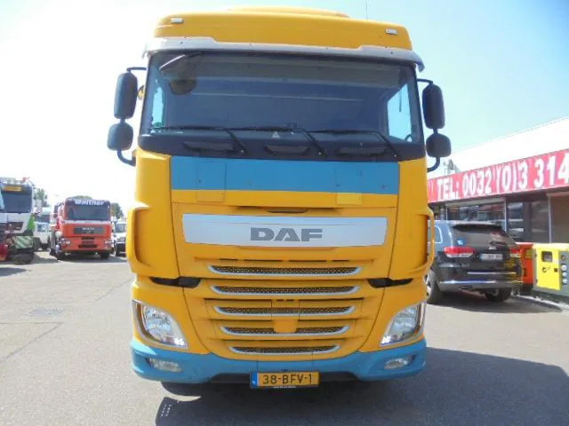 DAF XF 440 - Tractor unit: picture 2 DAF XF 440 - Tractor unit: picture 2