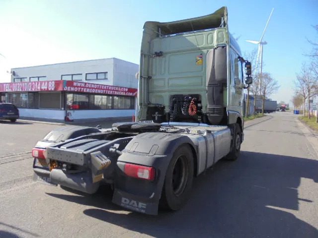 DAF XF 440 NL TRUCK - Tractor unit: picture 4 DAF XF 440 NL TRUCK - Tractor unit: picture 4