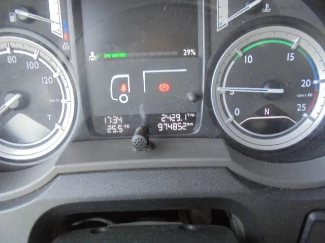 Tractor unit DAF XF 460: picture 14