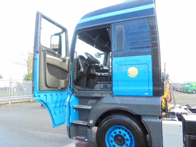 Leasing of MAN TGA 26.360 26.360 6X2/2 BLS MAN TGA 26.360 26.360 6X2/2 BLS: picture 8