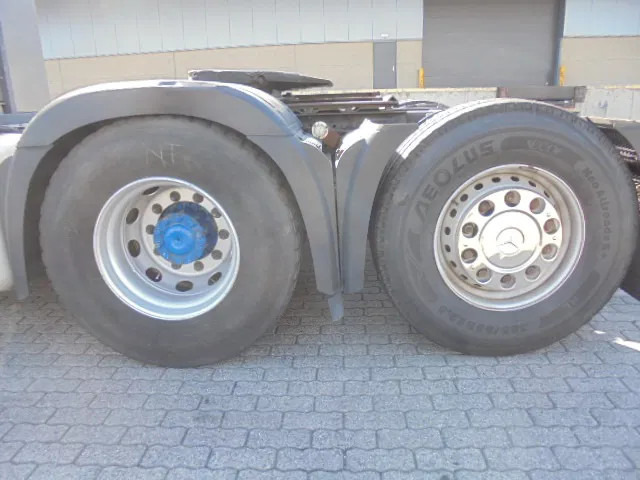 Tractor unit Mercedes-Benz Actros 2648 6X2 NL TRUCK: picture 13 Tractor unit Mercedes-Benz Actros 2648 6X2 NL TRUCK: picture 13