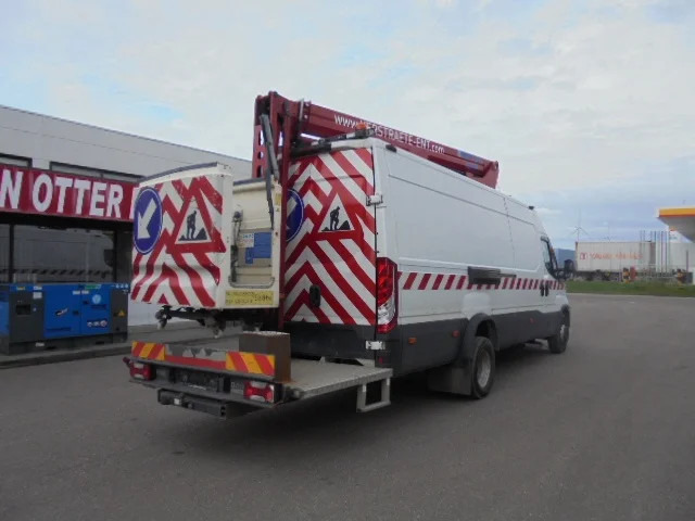 Iveco Daily 70 70C17 - Truck: picture 4 Iveco Daily 70 70C17 - Truck: picture 4