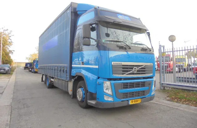 Volvo FH 420 6X2 NL TRUCK - Curtainsider truck: picture 3 Volvo FH 420 6X2 NL TRUCK - Curtainsider truck: picture 3