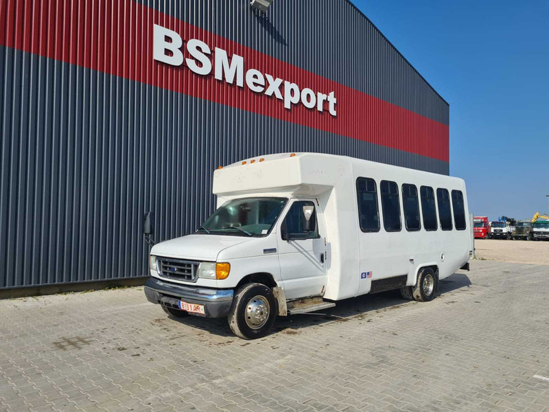 Ford E 450 diesel passenger van - Minibus, Passenger van: picture 1 Ford E 450 diesel passenger van - Minibus, Passenger van: picture 1