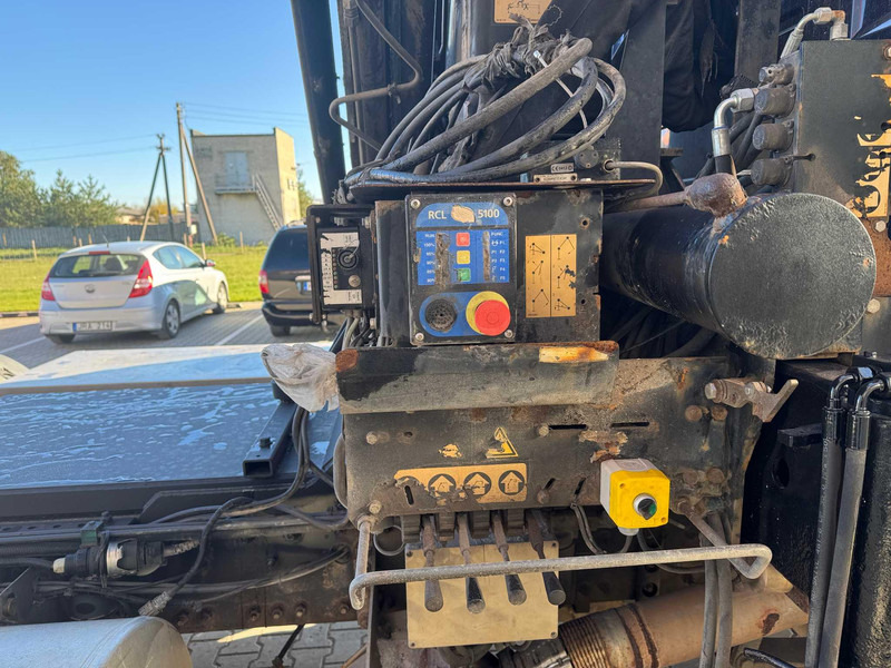 HMF 2220 K5 + radio control - Loader crane for Truck: picture 3 HMF 2220 K5 + radio control - Loader crane for Truck: picture 3