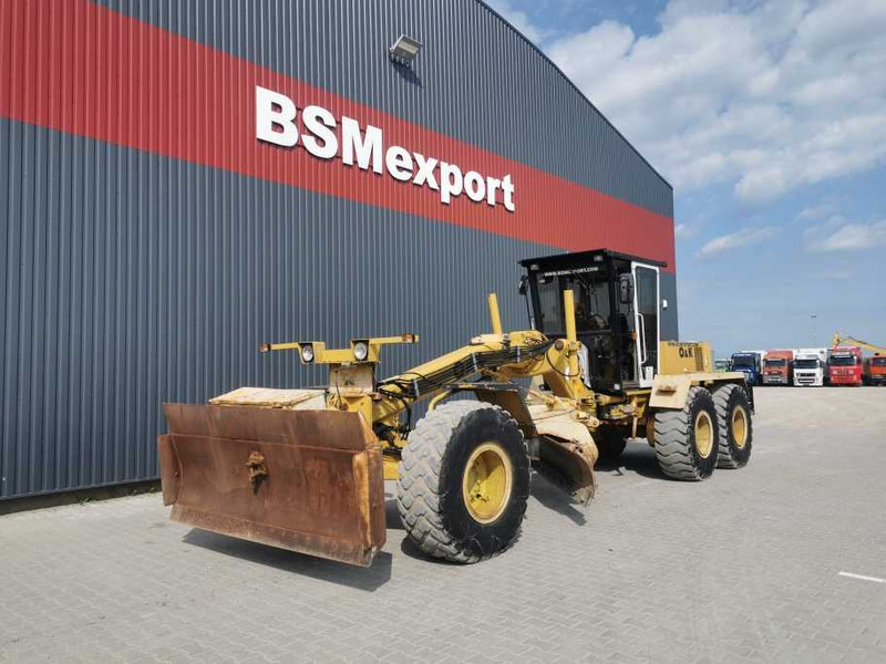 O & K F206 6x6 - Grader: picture 1 O & K F206 6x6 - Grader: picture 1