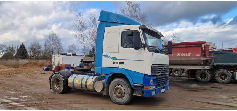 Volvo FH 12.420 - Tractor unit: picture 2 Volvo FH 12.420 - Tractor unit: picture 2