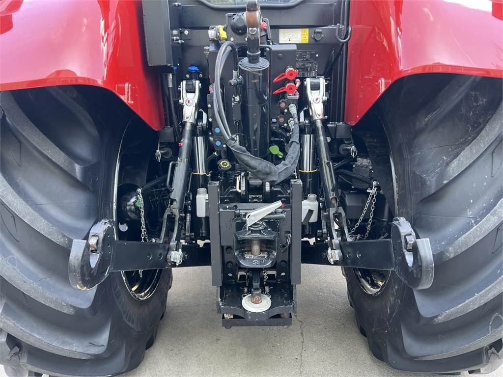 Farm tractor Case IH Maxxum CVX 150: picture 11