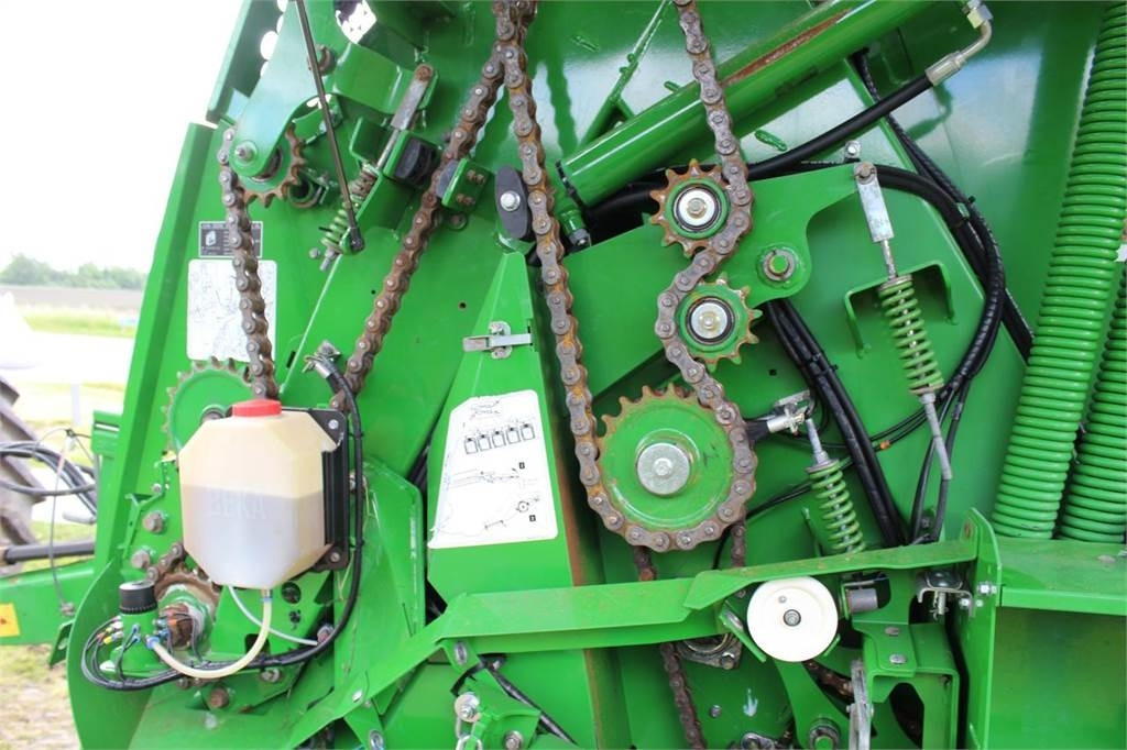 John Deere 990 - Round baler: picture 5 John Deere 990 - Round baler: picture 5