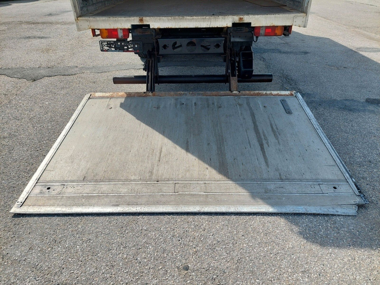 Curtainsider truck MAN TGL 8.180 4X2 BL: picture 7