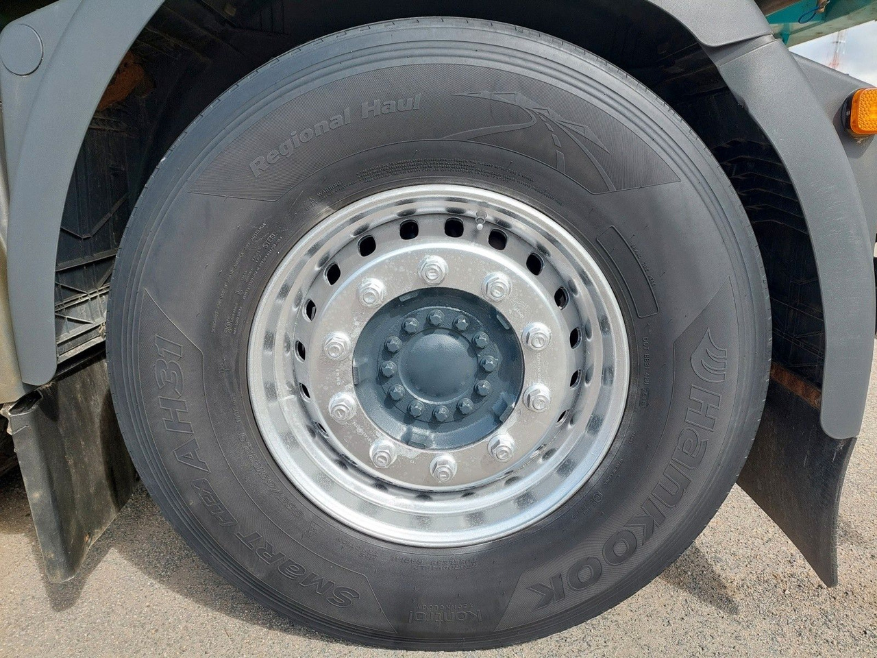 Leasing of  MAN TGX 28.480 6X2 BL Liftachse MAN TGX 28.480 6X2 BL Liftachse: picture 14