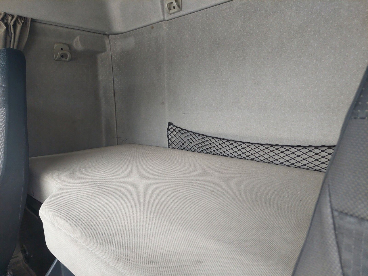 Leasing of Renault Premium DXI R450.26 HR Palfinger PK 15.500 Renault Premium DXI R450.26 HR Palfinger PK 15.500: picture 19 Leasing of Renault Premium DXI R450.26 HR Palfinger PK 15.500 Renault Premium DXI R450.26 HR Palfinger PK 15.500: picture 19