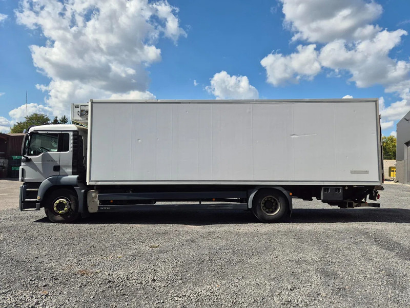 Refrigerator truck MAN TGS 18.320 COOLING TRUCK - D'HOLLANDIA TAILLIFT: picture 8