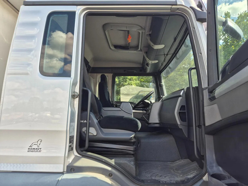 Refrigerator truck MAN TGS 18.320 COOLING TRUCK - D'HOLLANDIA TAILLIFT: picture 13