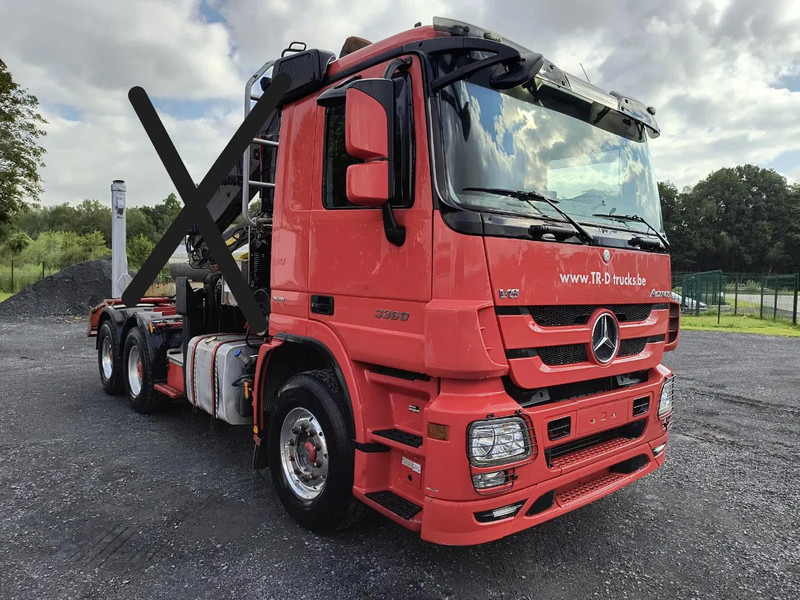 Mercedes-Benz Actros 3360 V8 - CHASSIS (NO CRANE) - 6X4 - Cab chassis truck: picture 3 Mercedes-Benz Actros 3360 V8 - CHASSIS (NO CRANE) - 6X4 - Cab chassis truck: picture 3