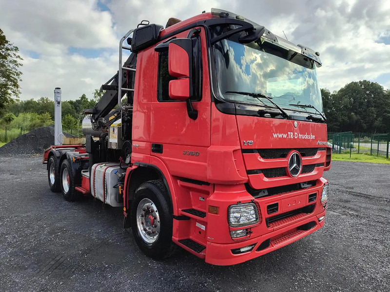 Mercedes-Benz Actros 3360 V8 CRANE HIAB 251S80 - 6X4 - V8 - Timber truck, Crane truck: picture 3 Mercedes-Benz Actros 3360 V8 CRANE HIAB 251S80 - 6X4 - V8 - Timber truck, Crane truck: picture 3