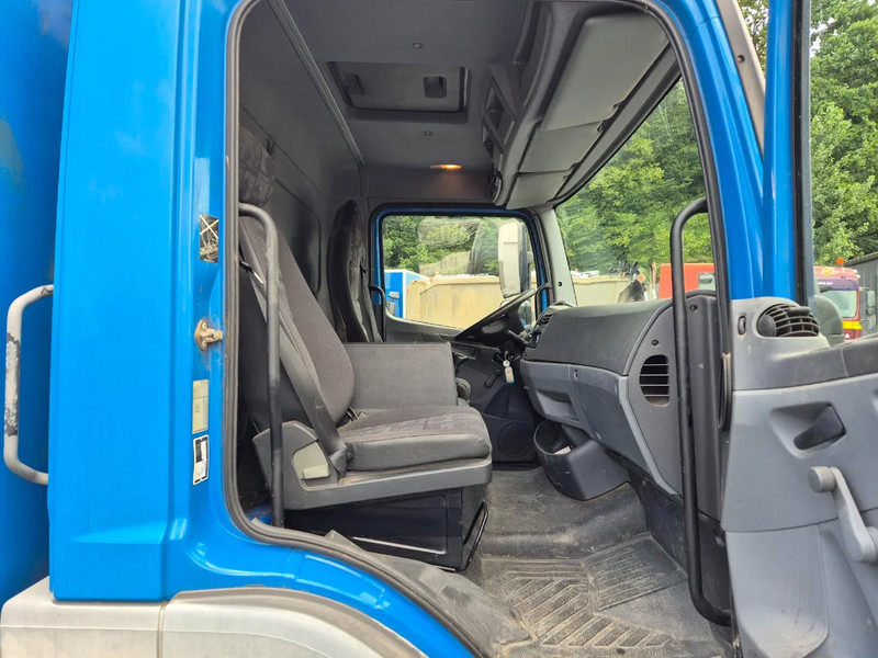 Hook lift truck Mercedes-Benz Atego 1218 HOOK SYSTEM + CONTAINER INCLUDED (!): picture 12