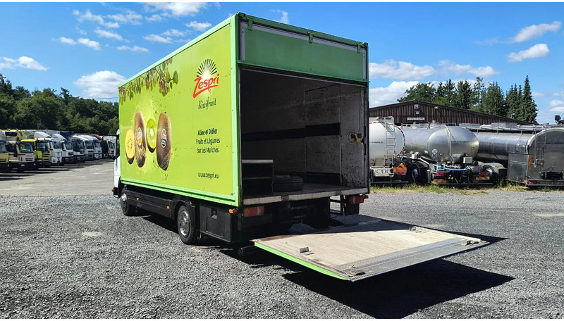 Mercedes-Benz Atego 815 - Box truck: picture 5 Mercedes-Benz Atego 815 - Box truck: picture 5