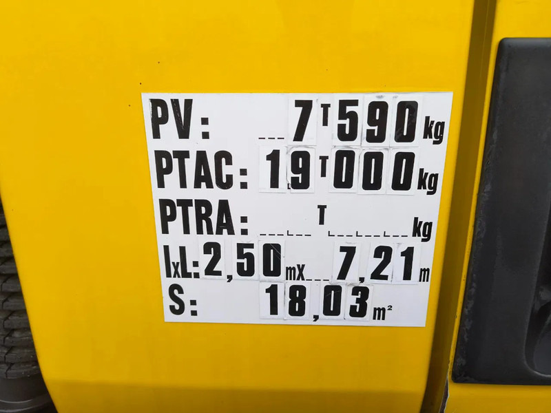 Leasing of Renault Premium 270 DXI 13500L FUEL/CARBURANT - 4 COMP Renault Premium 270 DXI 13500L FUEL/CARBURANT - 4 COMP: picture 18