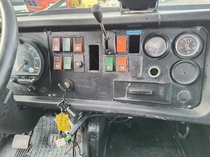 Crane truck Volvo NL12 420 6x4 CRANE 60T/M - VIDEOS AVAILABLE: picture 9