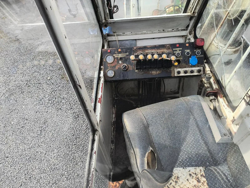 Crane truck Volvo NL12 420 6x4 CRANE 60T/M - VIDEOS AVAILABLE: picture 17