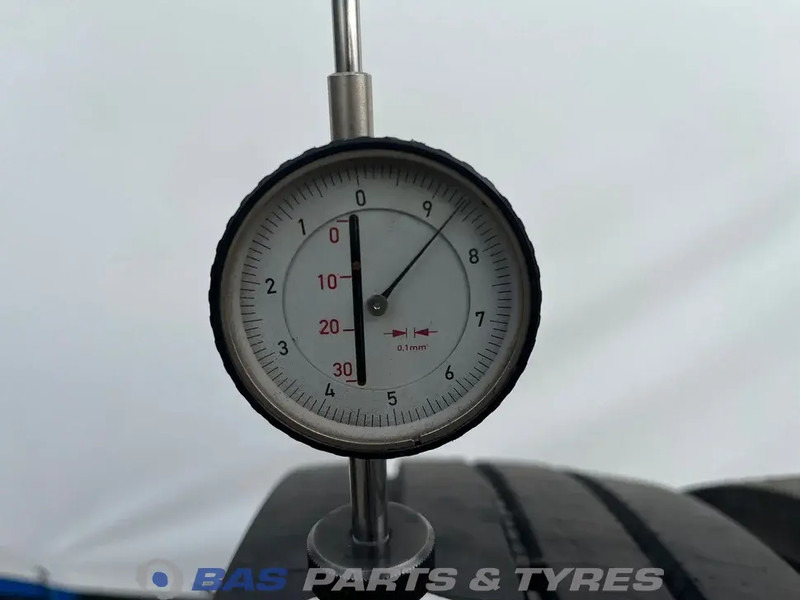 Bridgestone Bridgestone 205/75R17.5 Duravis R-Steer002 124/122 M M+S 3PMSF gebruikte set - Tire for Truck: picture 3 Bridgestone Bridgestone 205/75R17.5 Duravis R-Steer002 124/122 M M+S 3PMSF gebruikte set - Tire for Truck: picture 3