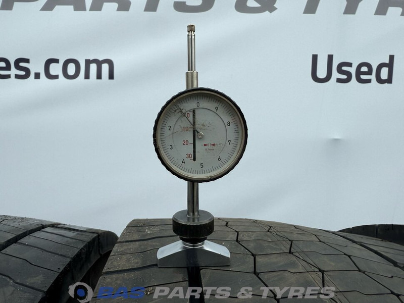 Bridgestone - Tire for Truck: picture 3 Bridgestone - Tire for Truck: picture 3
