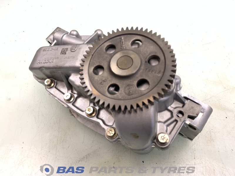 DAF  - Oil pump for Truck: picture 2 DAF  - Oil pump for Truck: picture 2