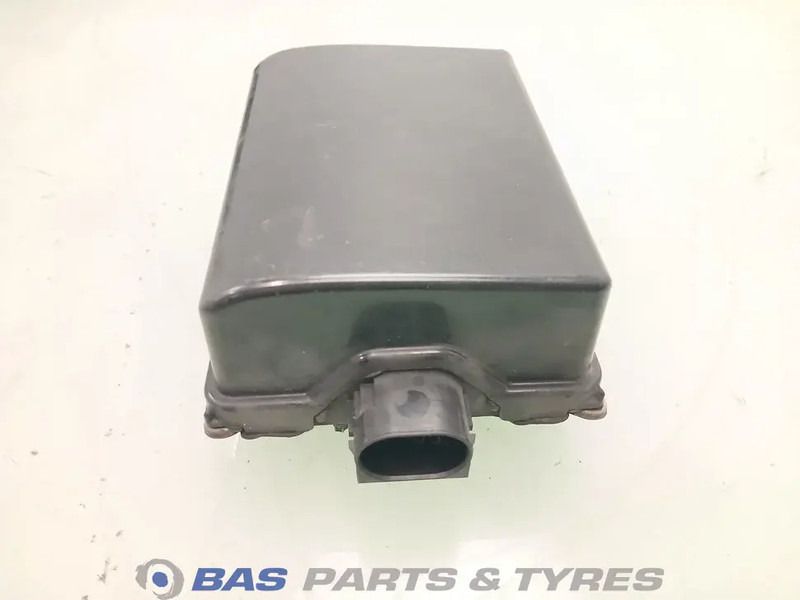 DAF Regeleenheid Botswaarschuwing DAF 2109334 - Electrical system for Truck: picture 2 DAF Regeleenheid Botswaarschuwing DAF 2109334 - Electrical system for Truck: picture 2