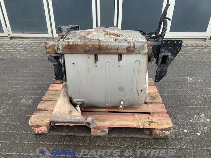 DAF Uitlaatdemper DAF 2124745 - Muffler for Truck: picture 1 DAF Uitlaatdemper DAF 2124745 - Muffler for Truck: picture 1