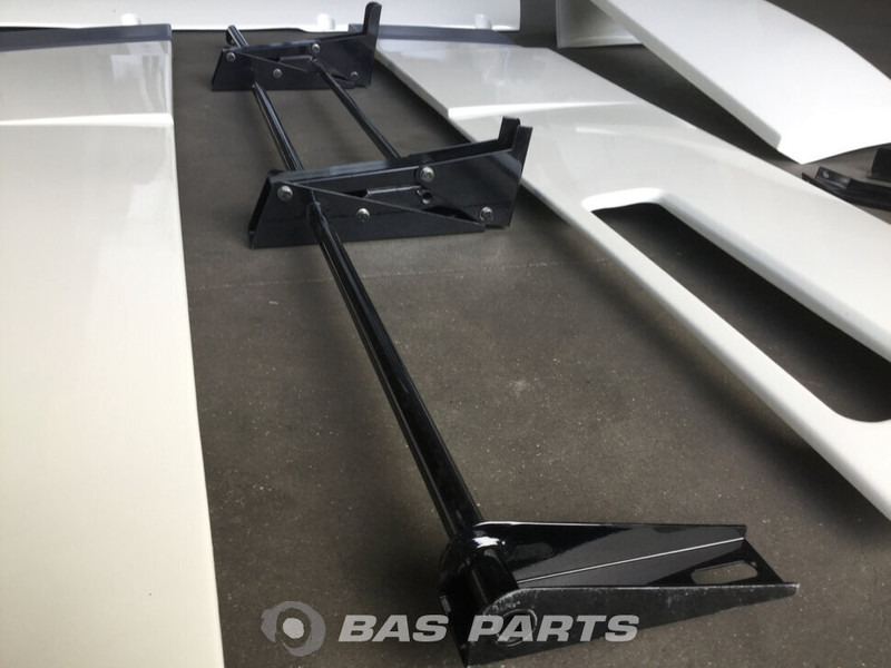 DAF XF105 Spoilerset DAF Super Space Cab L2H3 1291469 - Aerodynamics/ Spoiler for Truck: picture 4 DAF XF105 Spoilerset DAF Super Space Cab L2H3 1291469 - Aerodynamics/ Spoiler for Truck: picture 4