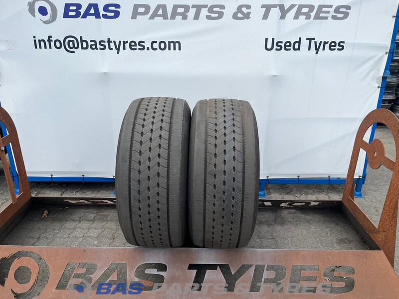 Goodyear - Tire for Truck: picture 1 Goodyear - Tire for Truck: picture 1