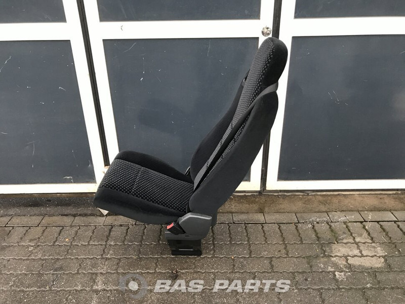Mercedes-Benz Actros MP3 - Seat for Truck: picture 2 Mercedes-Benz Actros MP3 - Seat for Truck: picture 2
