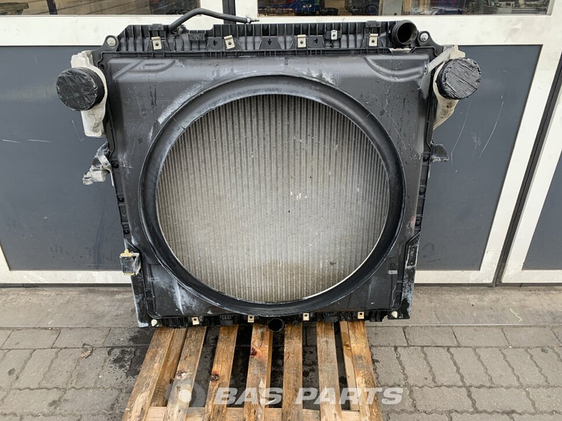 Mercedes-Benz Actros MP4 Koelerpakket Mercedes OM471LA 480 A 960 500 00 02 - Radiator for Truck: picture 2 Mercedes-Benz Actros MP4 Koelerpakket Mercedes OM471LA 480 A 960 500 00 02 - Radiator for Truck: picture 2