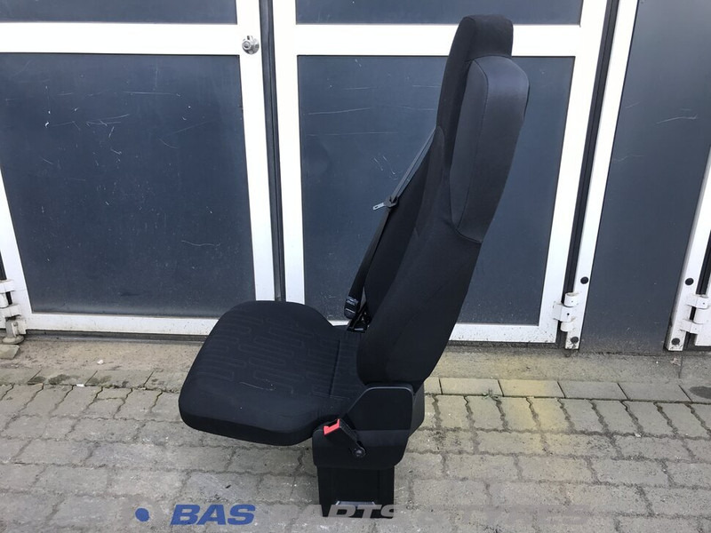 Mercedes-Benz Actros MP4 - Seat for Truck: picture 2 Mercedes-Benz Actros MP4 - Seat for Truck: picture 2