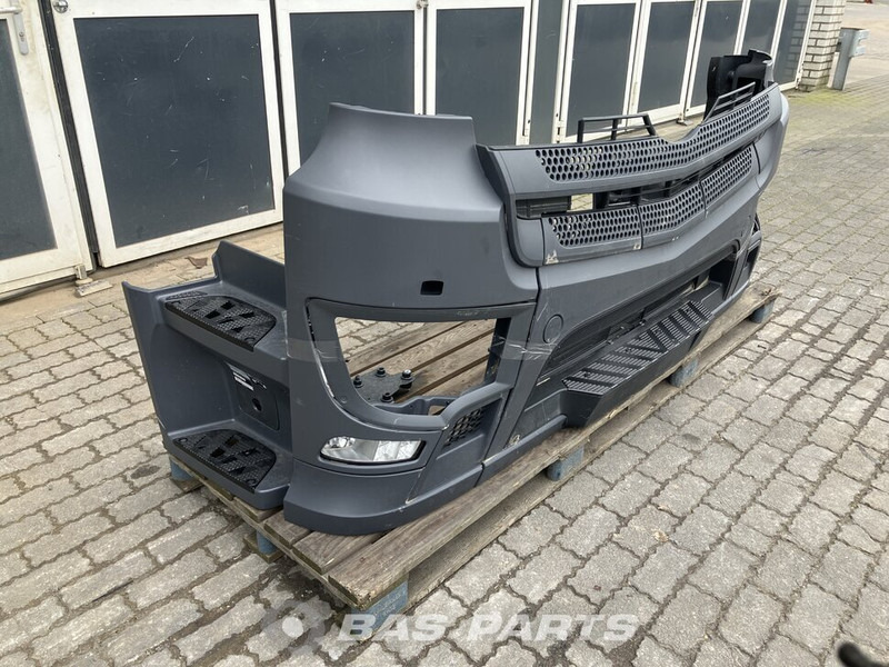Mercedes-Benz Actros MP4 - Bumper for Truck: picture 3 Mercedes-Benz Actros MP4 - Bumper for Truck: picture 3