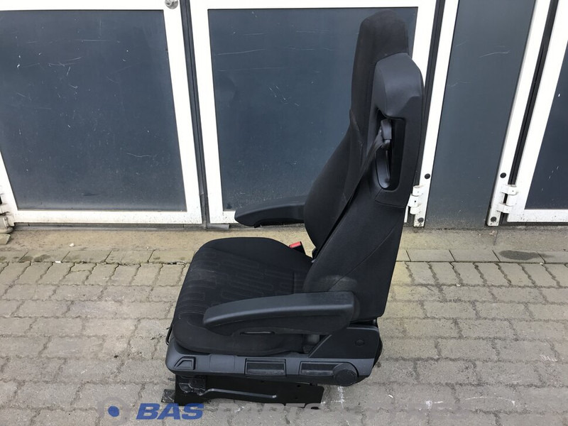 Mercedes-Benz Actros MP4 - Seat for Truck: picture 2 Mercedes-Benz Actros MP4 - Seat for Truck: picture 2