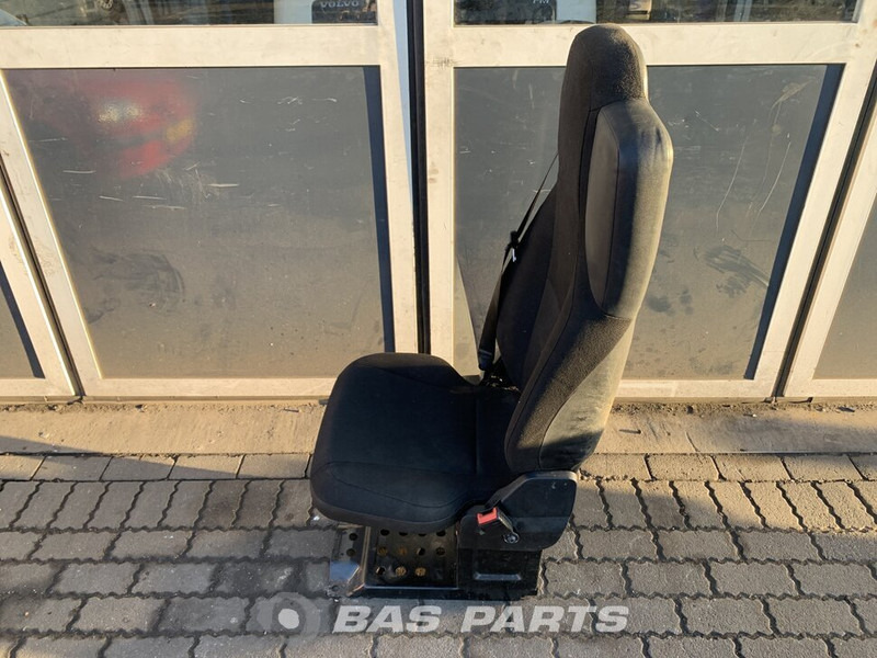 Mercedes-Benz Actros MP4 - Seat for Truck: picture 2 Mercedes-Benz Actros MP4 - Seat for Truck: picture 2