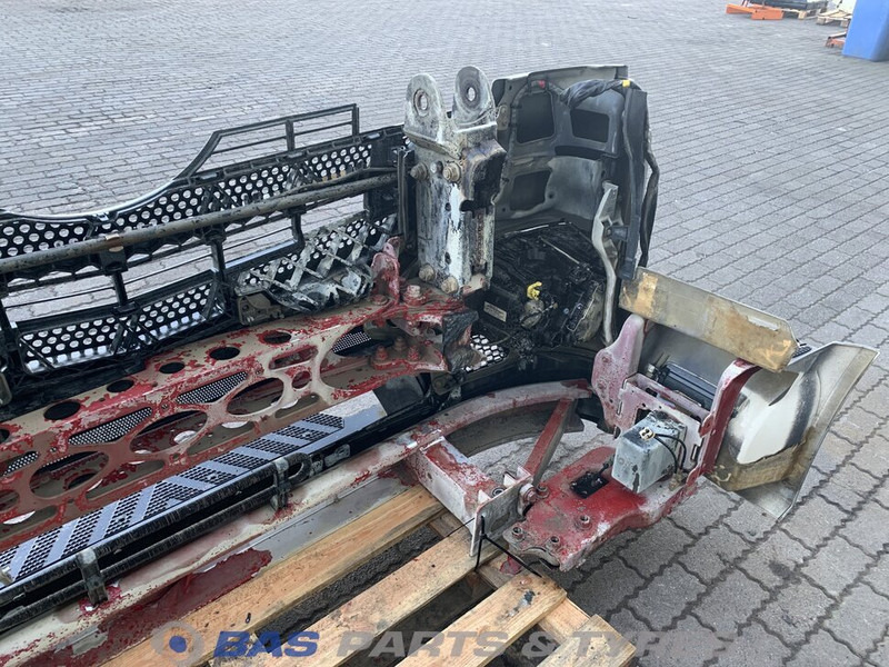 Mercedes-Benz Antos MP4 Bumper Mercedes A 960 880 63 72 - Bumper for Truck: picture 5 Mercedes-Benz Antos MP4 Bumper Mercedes A 960 880 63 72 - Bumper for Truck: picture 5